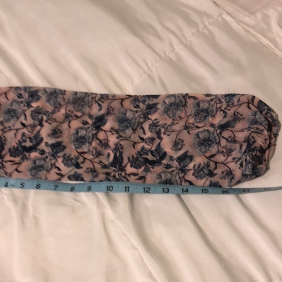 BCBGeneration sheer short dress in pink and blue with balloon like sleeves - Picture 5 of 7